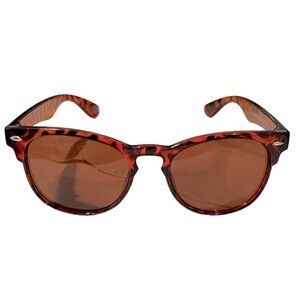 Tortishell sunglasses with arm bling cat eye dark sunnies Sunglasses